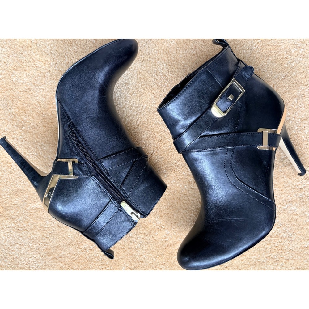 Marc Fisher Black Leather Gold Buckle Ankle Booties Stiletto Designer Sz 7M